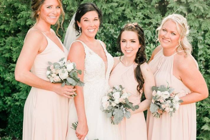 The 10 Best Wedding Hair & Makeup Artists in Oklahoma City - WeddingWire