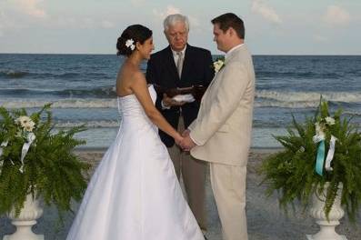 A Wedding By The Sea