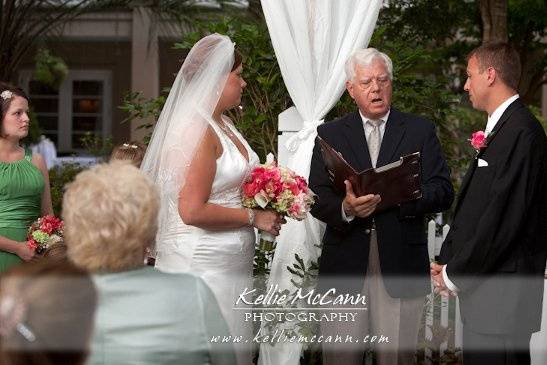 A Wedding By The Sea