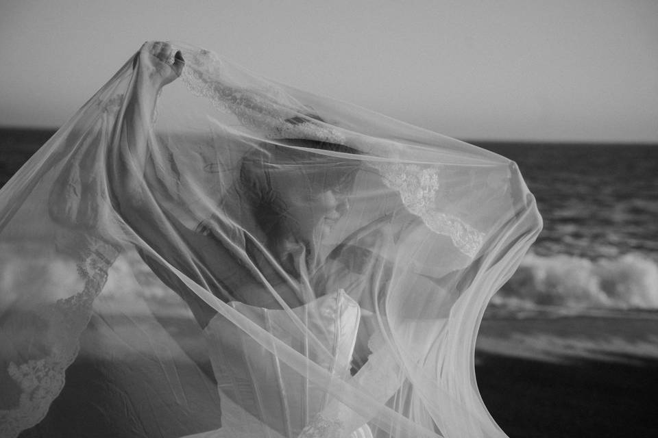 Black Sands Beach Elopement