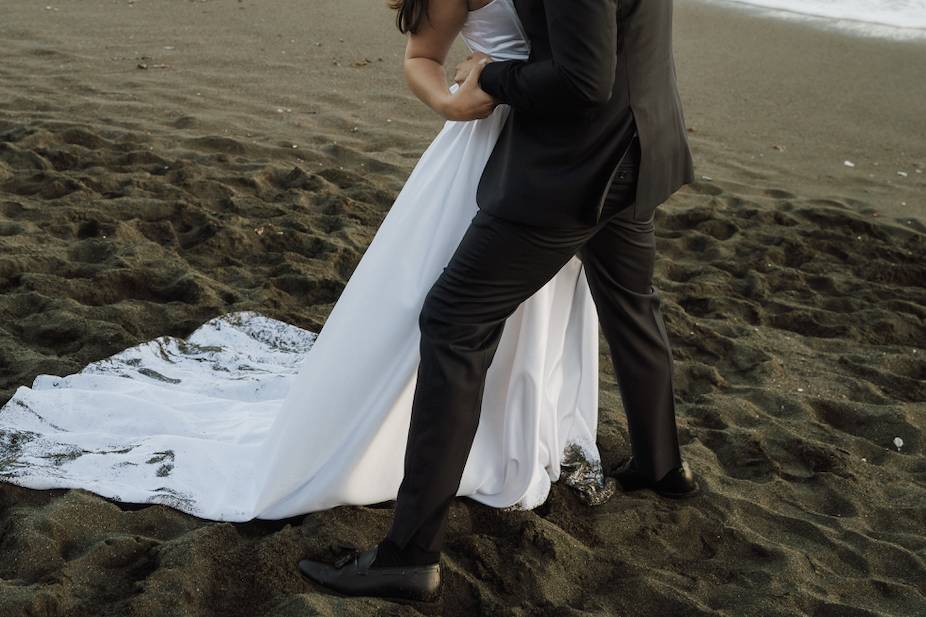 Black Sands Beach Elopement