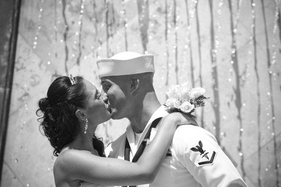 This lucky bride snagged her sailor!
