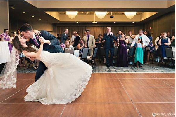 Couple dance | Dutcher Photography