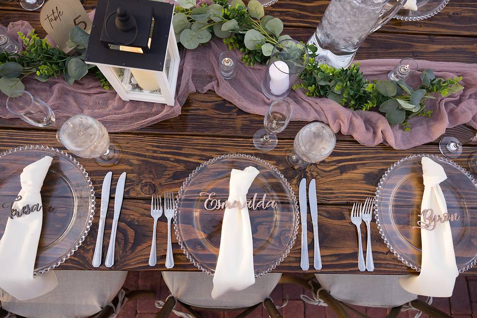 Table Scape w Name Plates