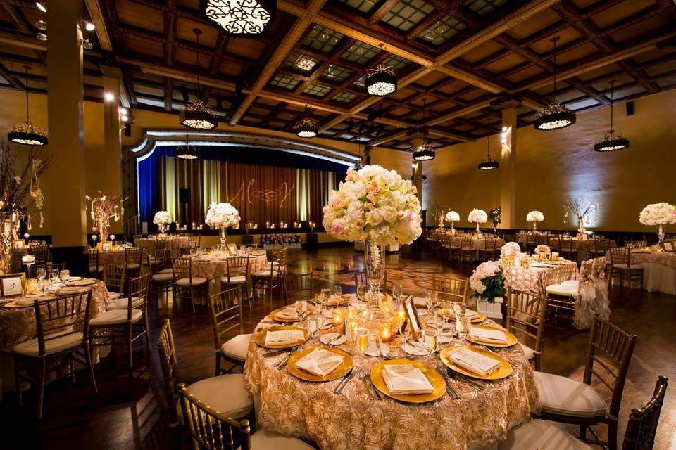 Elegant setup in ballroom