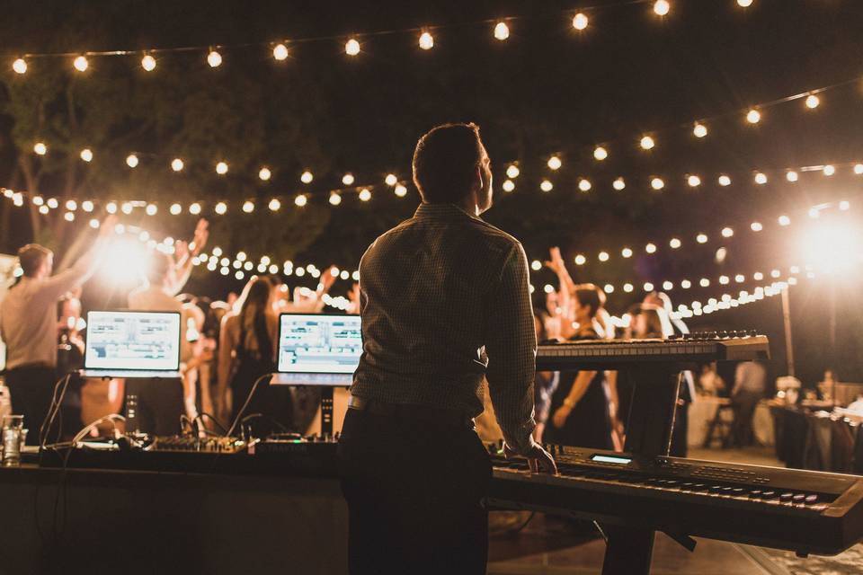 Darby Events | DJ+Piano Combo