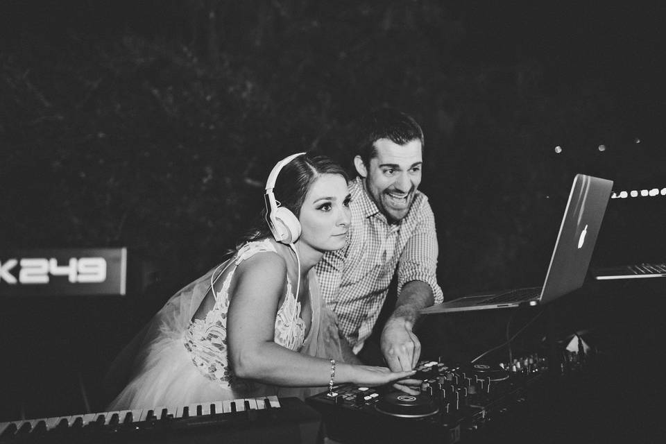 Darby Events | DJ+Piano Combo