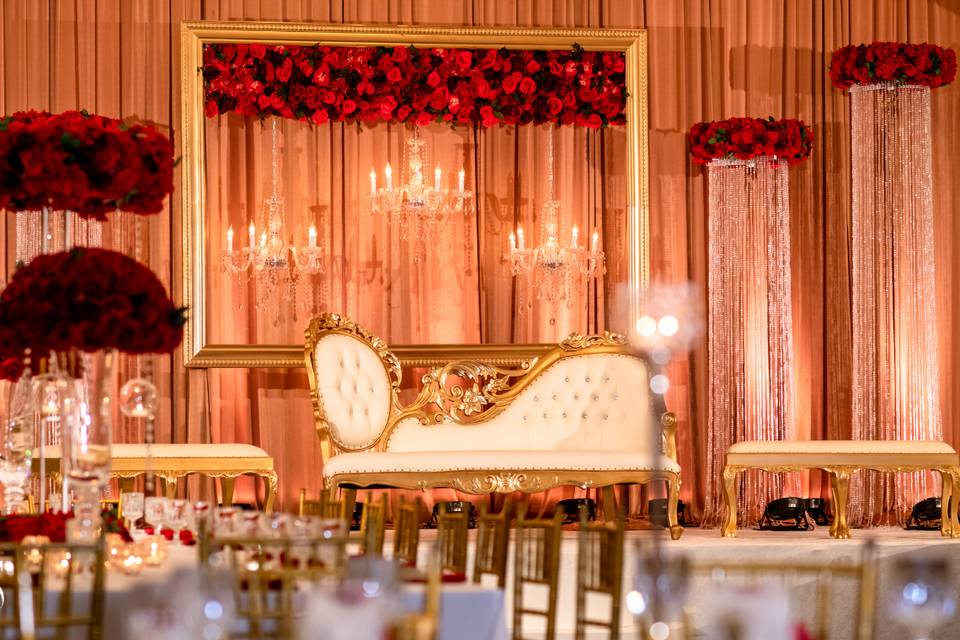 Stage & Table Decor