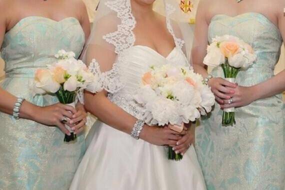 Azure Blanc Floral Design