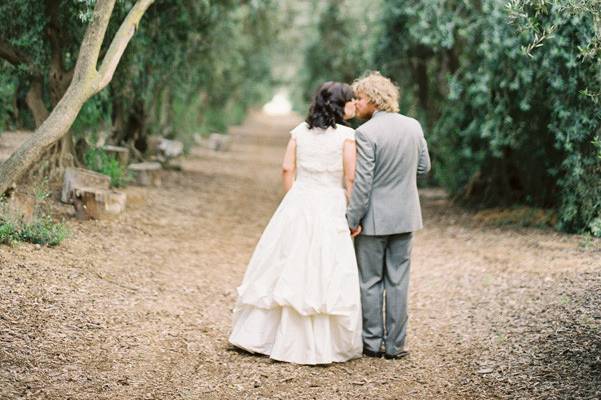 Backyard Pasadena Wedding from Desi Baytan Photography