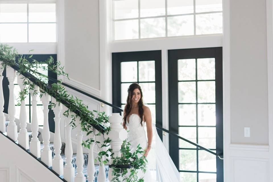 Wedding | Bride in Rotunda