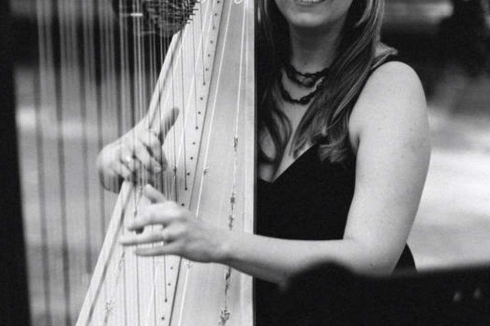 Michelle, harpist