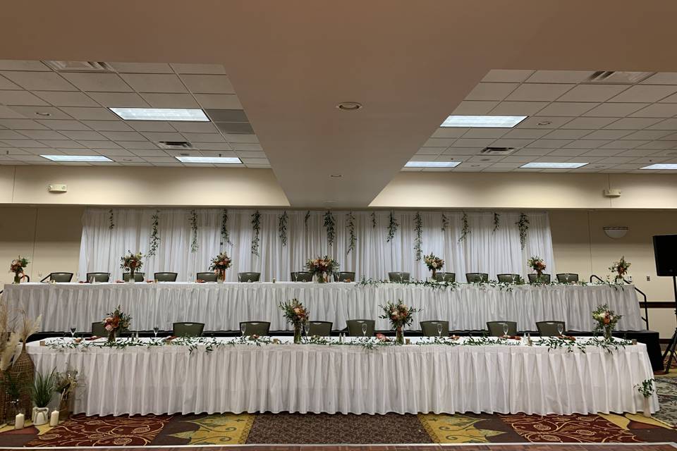 2 Tiered Head Table