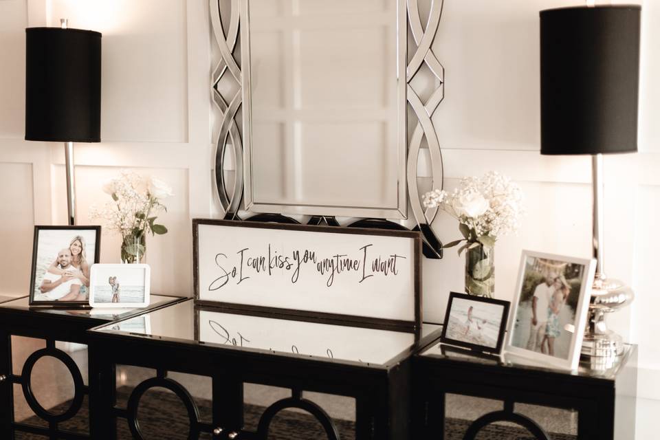 Welcome Table