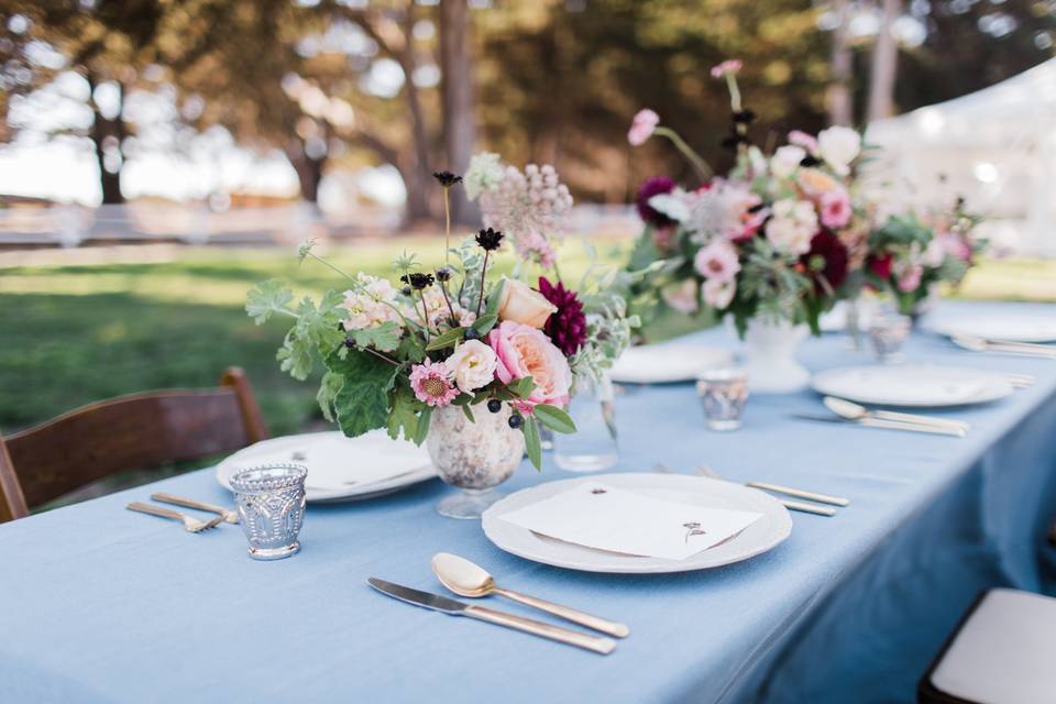 Al fresco dinner reception