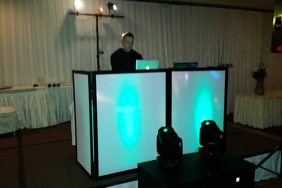 DJ setup Teal