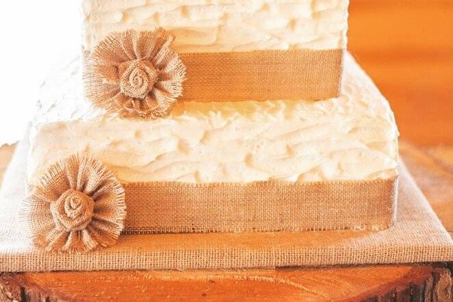 Square white cake with brown band decor