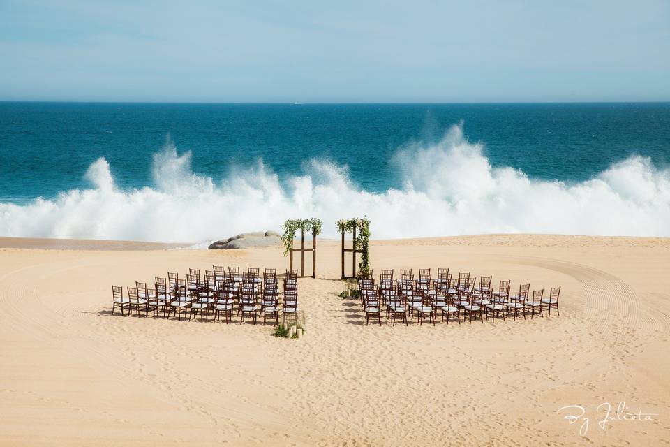 Beach set up, cabo wedding