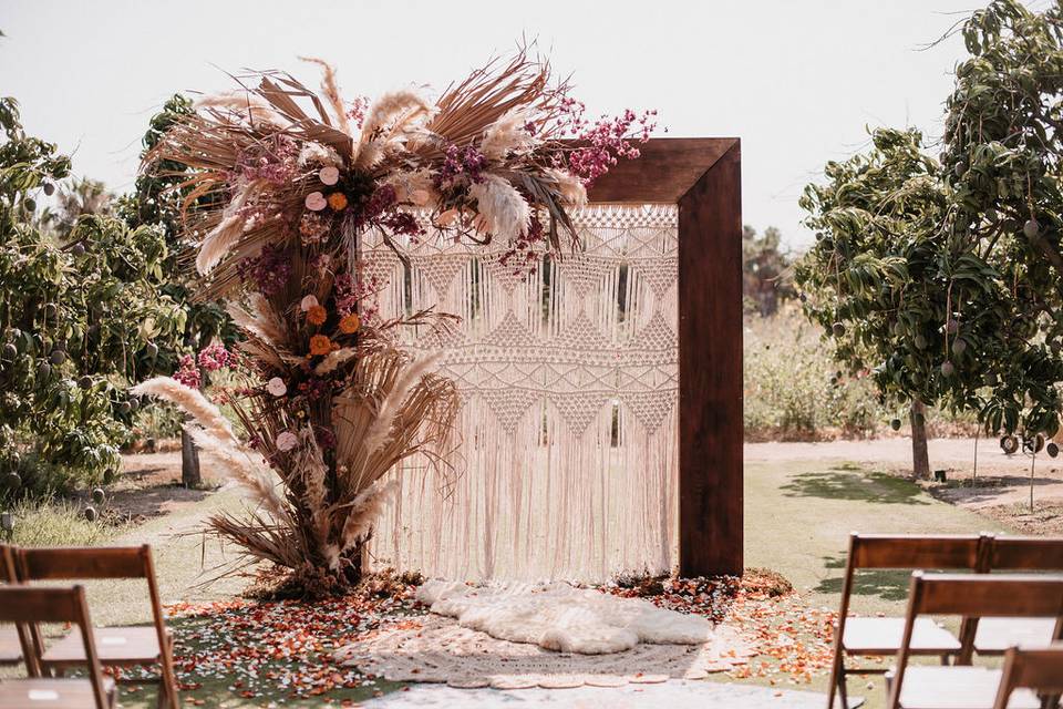 Boho Altar - Floras farm