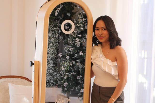 Modern and elegant photo booth