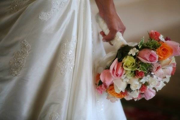 Gorgeous Organic roses in an elegant gathered bouquet