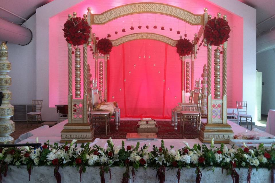 mandap décor in hindu wedding