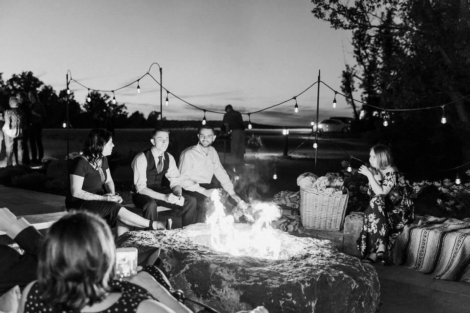 Bonfire | Laura Rose Wedding Photography