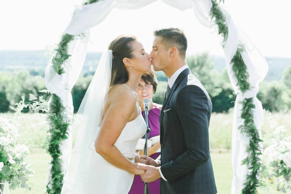 Ceremonial kiss | Laura Rose Wedding Photography