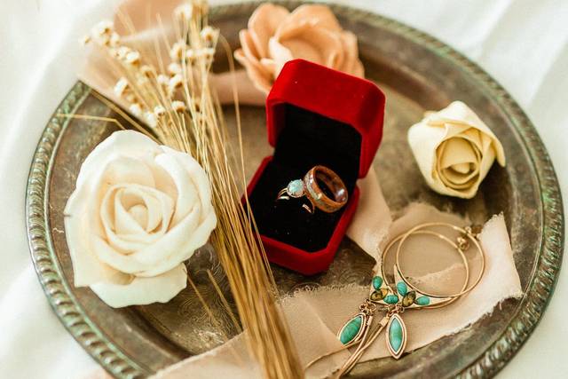 Wedding & Empowerment Photog