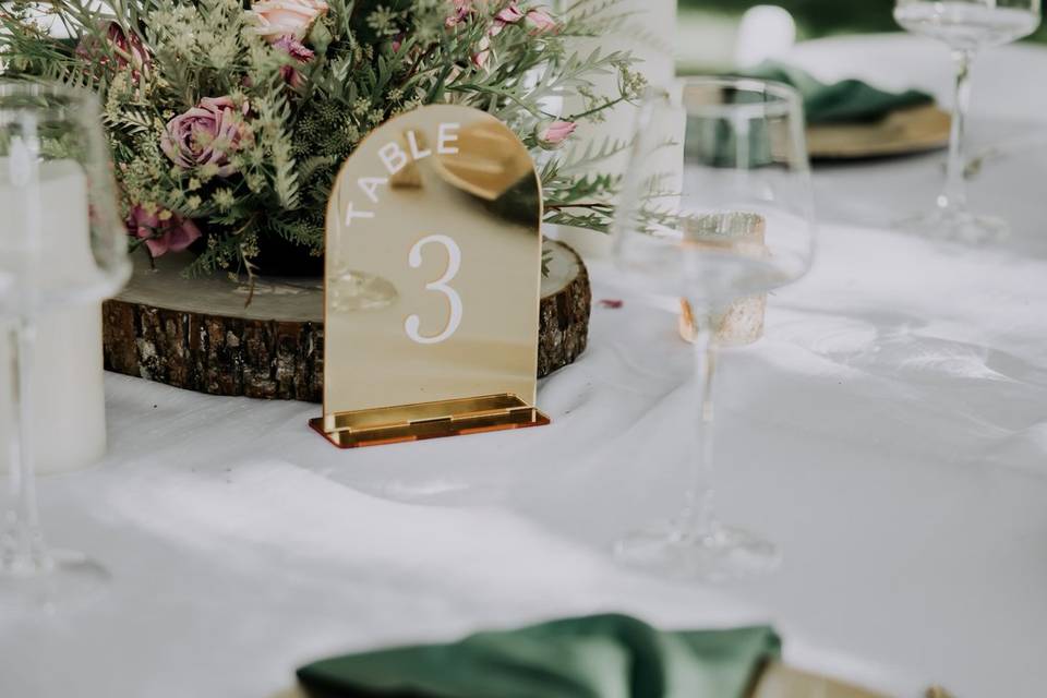Example of a tablescape
