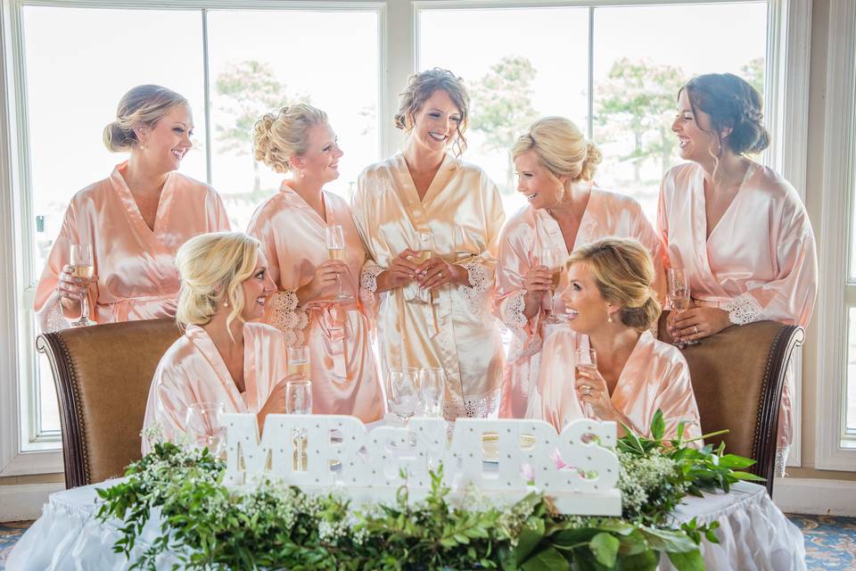 Bridesmaids at Md Wedding