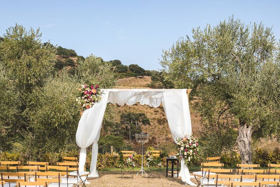 Locanda Fontelupa arch example