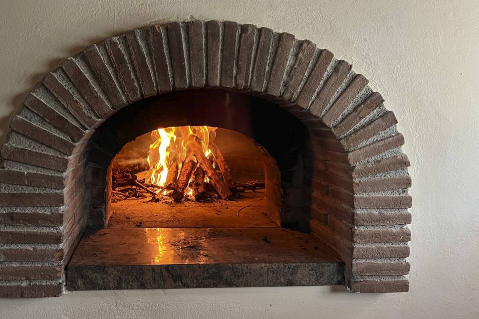 Pizza oven