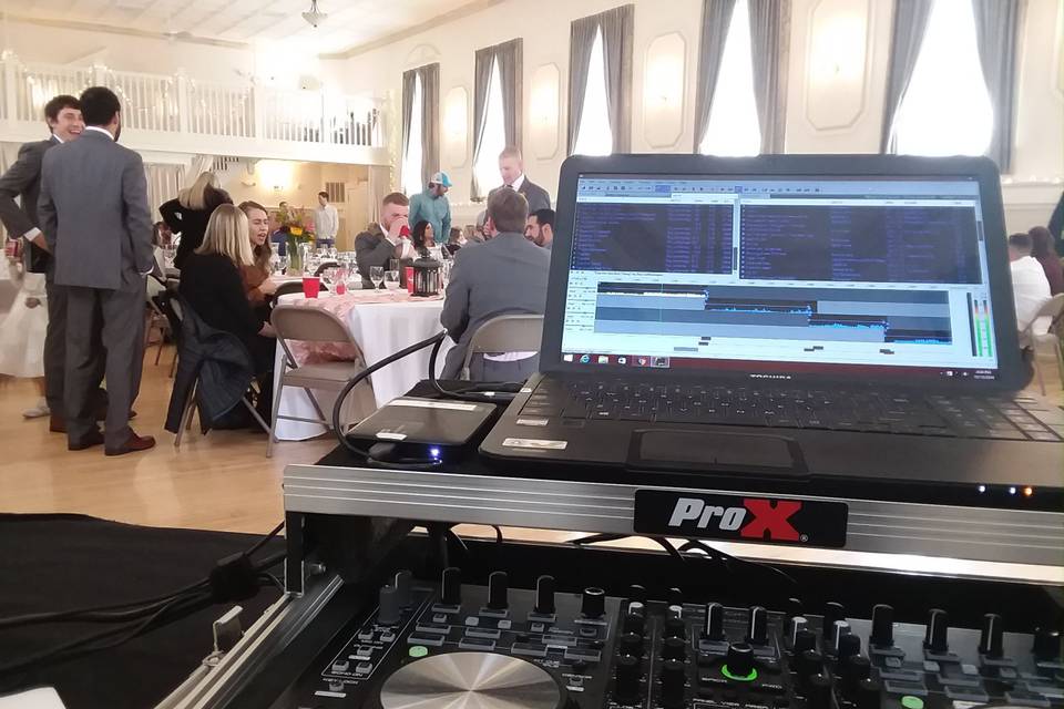 Pro DJ Entertainment Wedding
