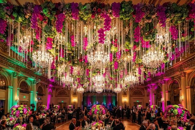 Emerald and fuchsia ceiling