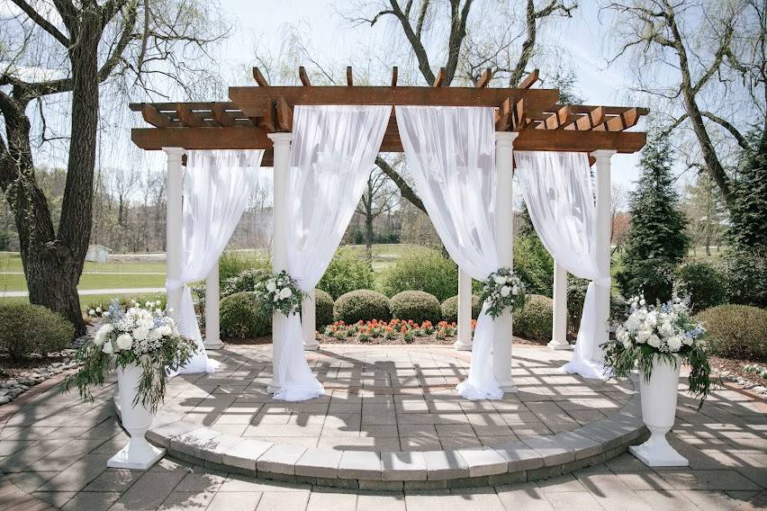 Wedding Aisle Pergola Drapery