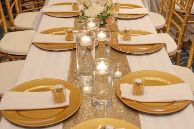 Table Setting Gold Candles