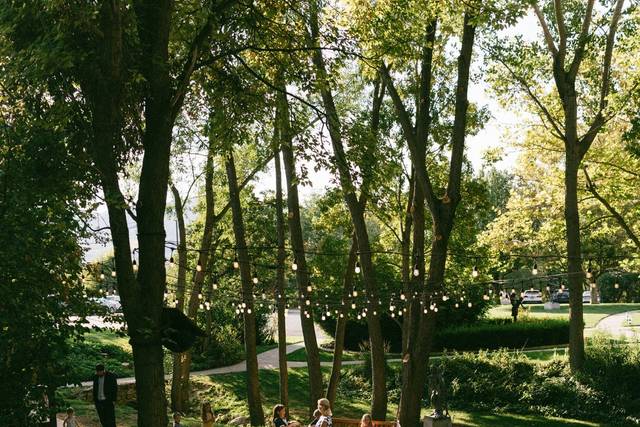 Dancing in Lower Gardens