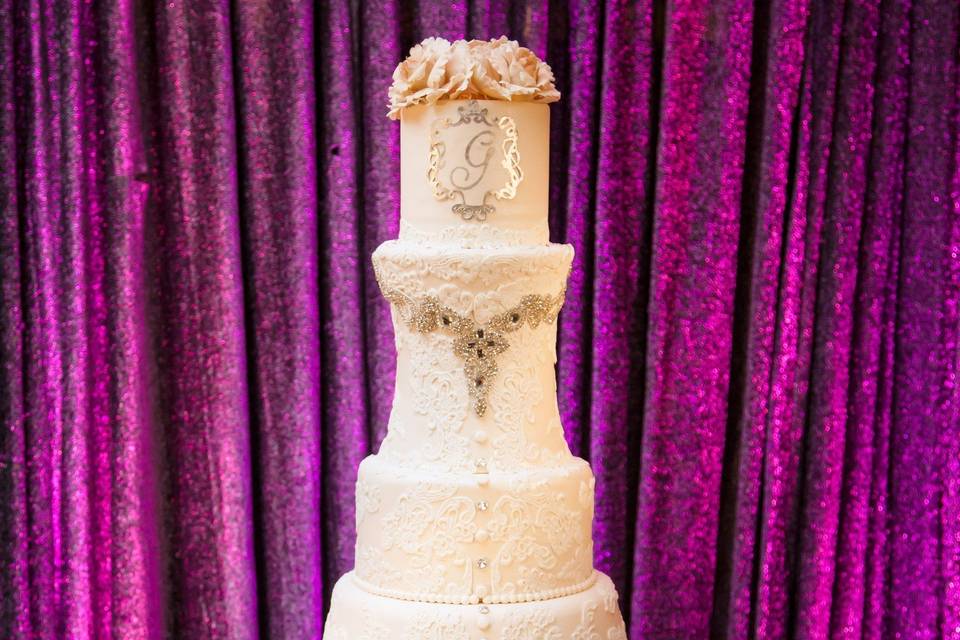 Elegant 5 tier Wedding Cake
