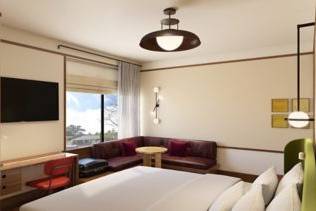 The Tallison Hotel