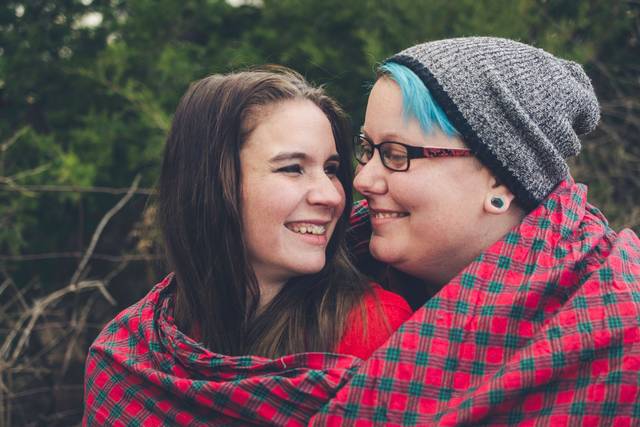 Sam sex couple love