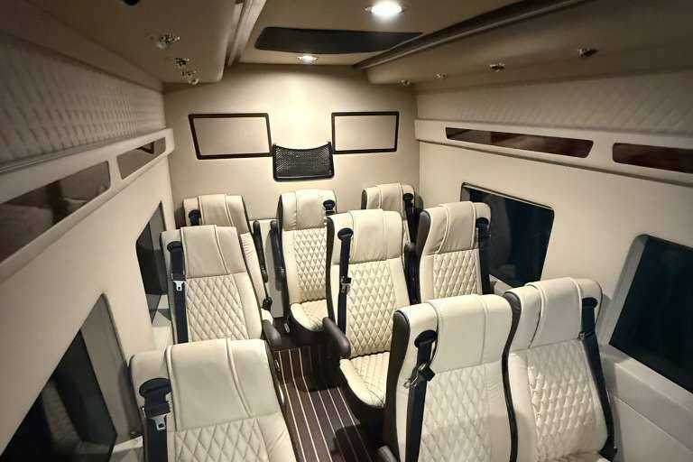 Interior  8