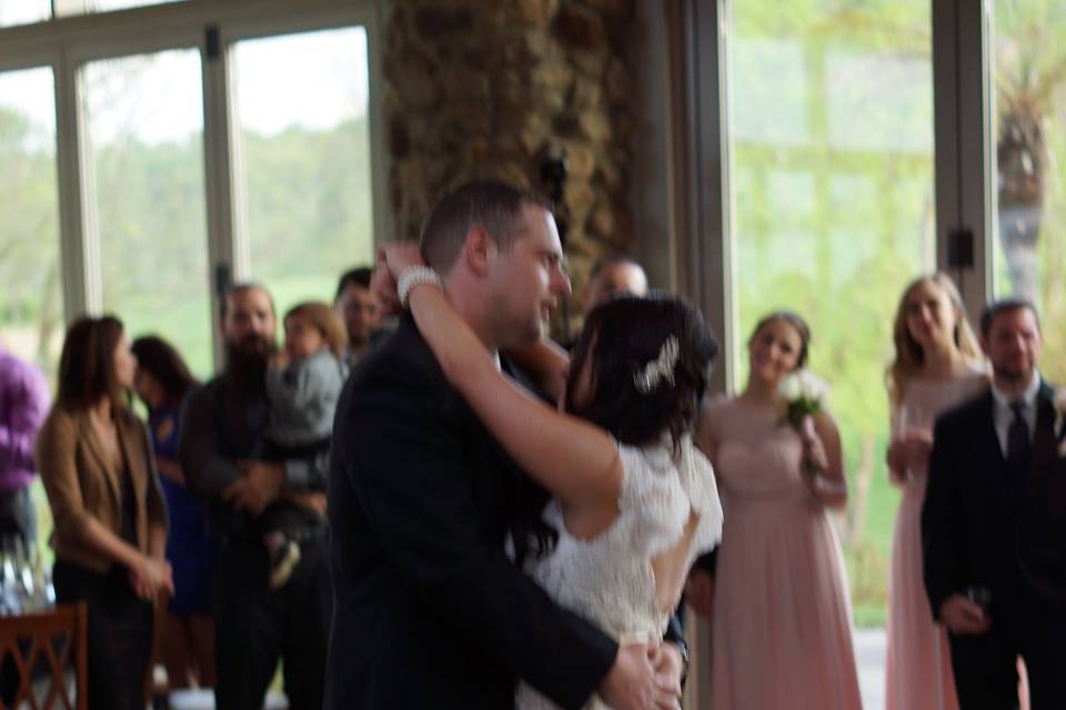 Bridal couple dance
