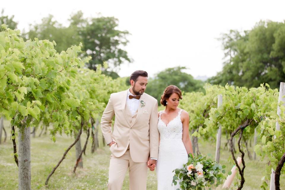 The newlyweds by the vineyard