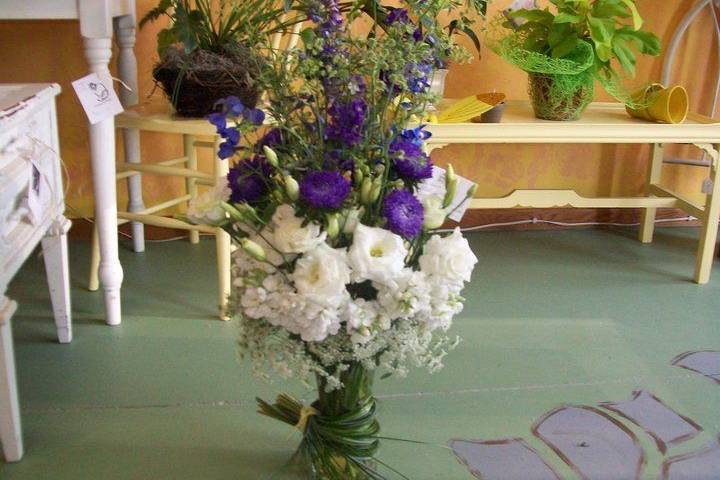 essence...of flowers