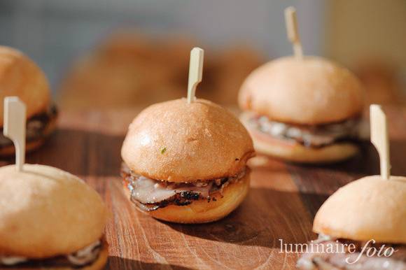 Beef brisket slider with grainy mustard