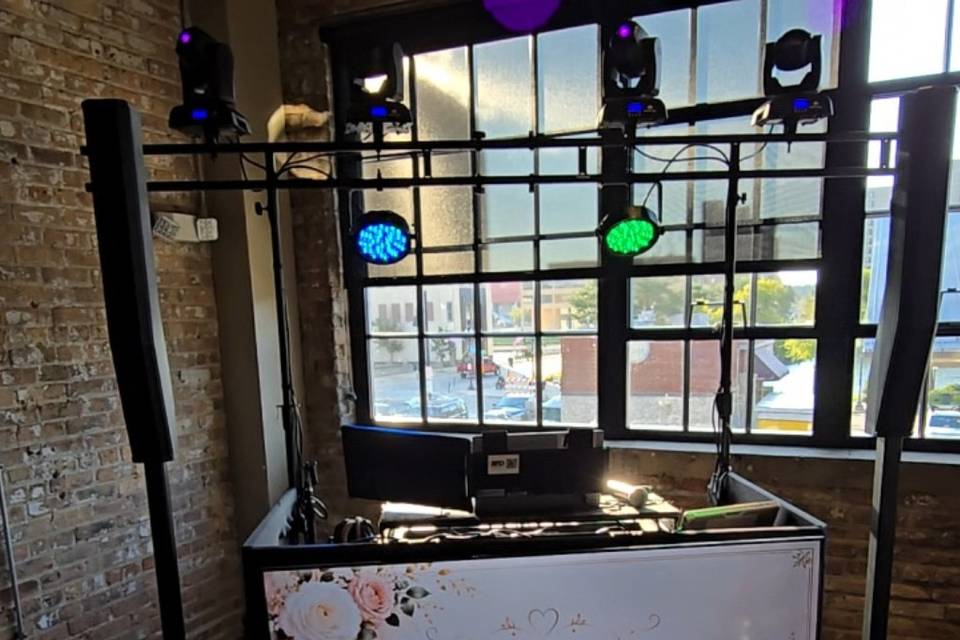 DJ Services at Rockford City M