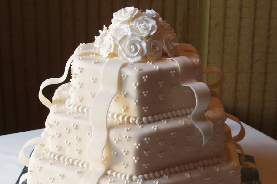 Maui Wedding Cakes