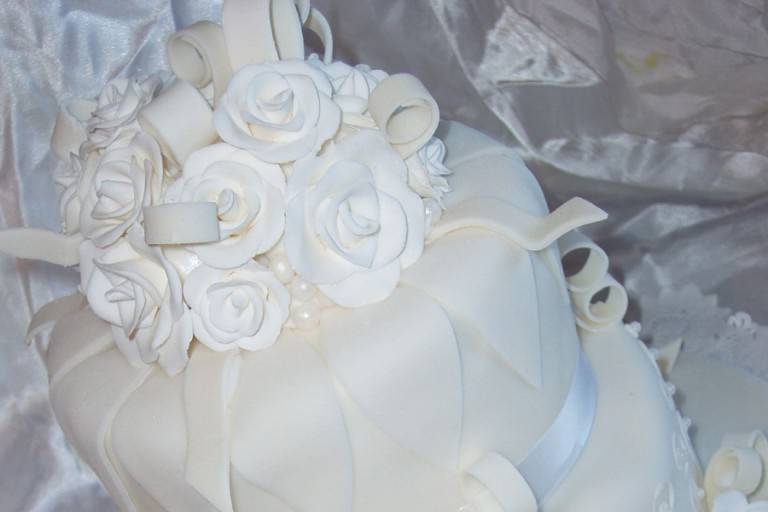 Two tier wedding cake