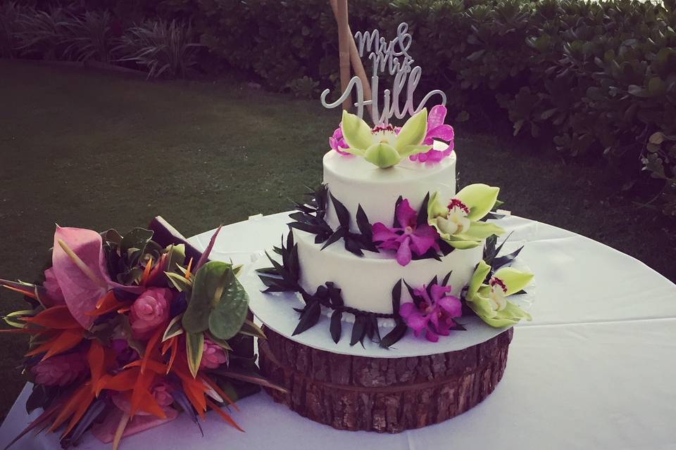 Two tier wedding cake with flowers